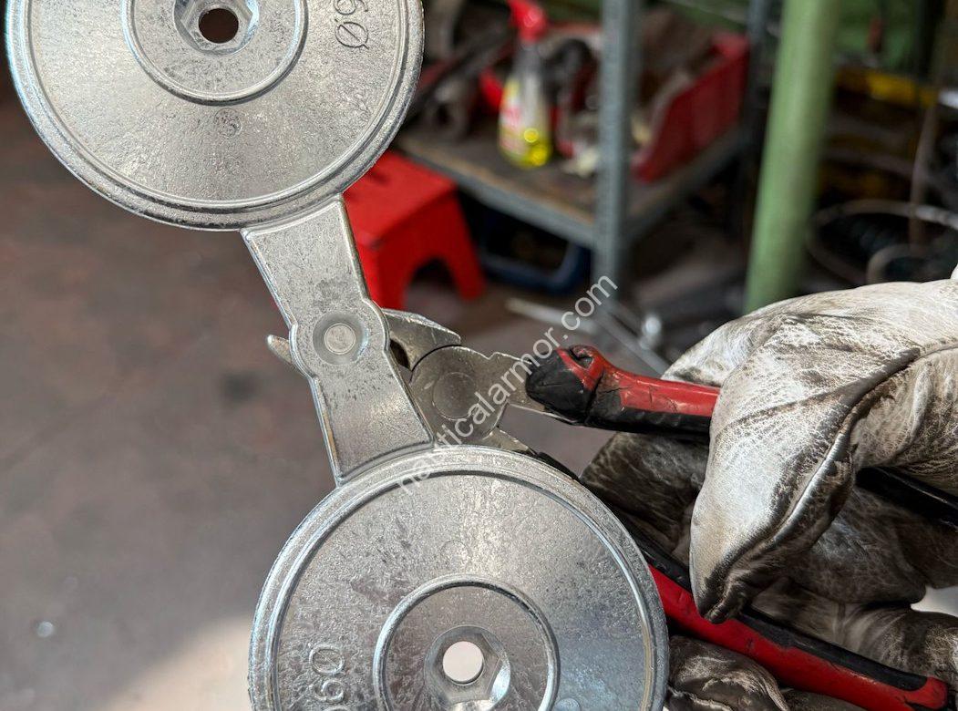 The Work That Keeps Ships and Yachts Moving, Nobody Posts About